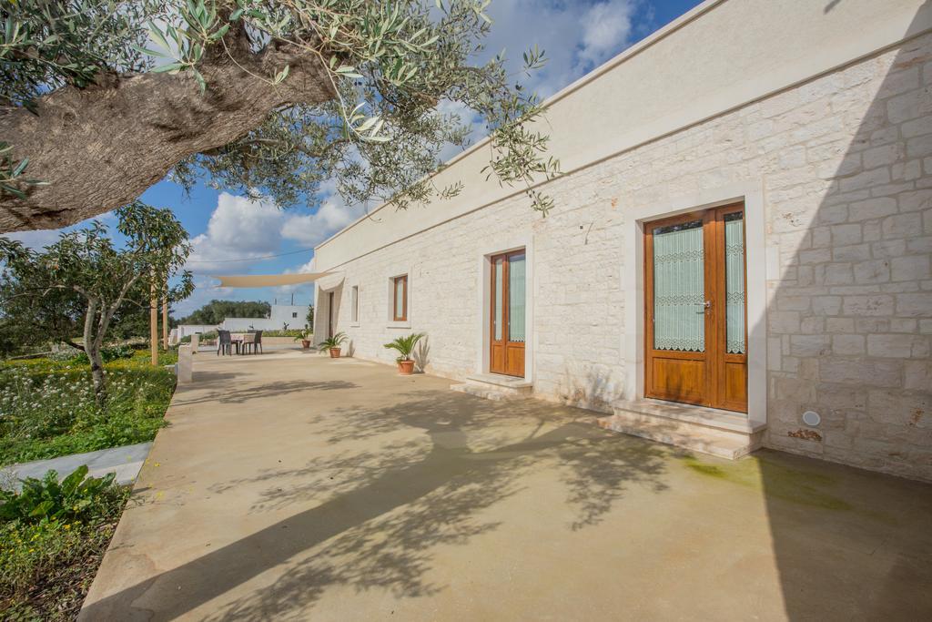 Villa Casa Vacanze A Pauljne Locorotondo Exterior foto