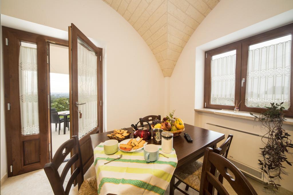 Villa Casa Vacanze A Pauljne Locorotondo Exterior foto